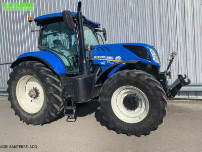 E-FARM: New Holland T7.230 - Tractor - id D53C6JK - €69,000 - Year of construction: 2016 - Engine hours: 3,800,Engine power (HP): 185,France