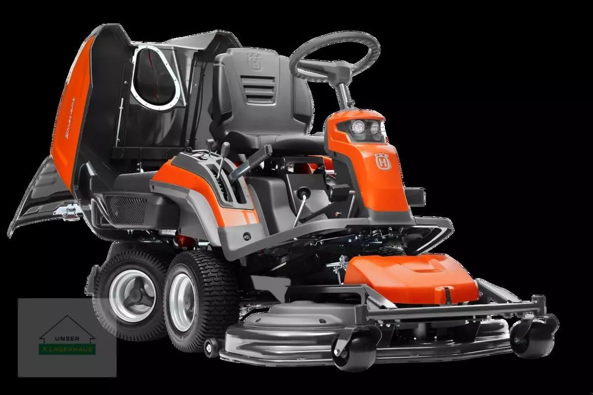Husqvarna RC 320Ts AWD Lawn mower €8,083