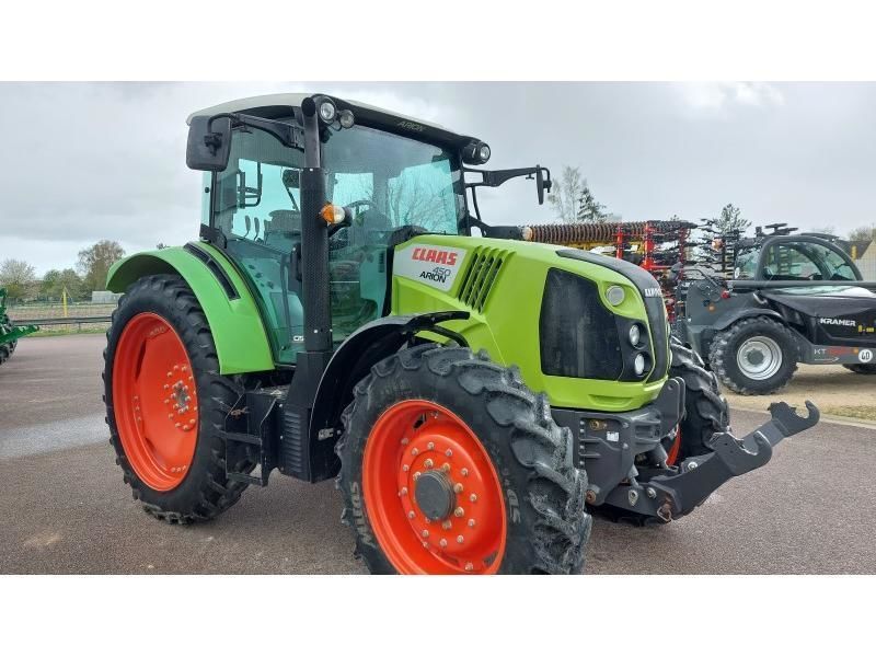 Claas Arion 450 Tractor 63.000 €