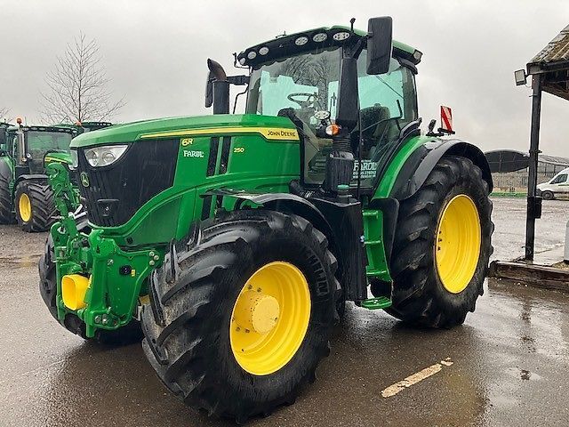 John Deere 6R 250 Traktor 172.238 €