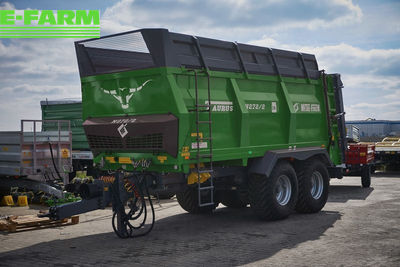 E-FARM: Metalfach miststreuer dungstreuer n272/2 taurus 14t best- - Manure and compost spreader - id ZJLJAE9 - €49,999 - Year of construction: 2022