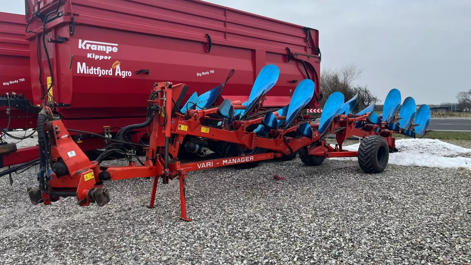 Kuhn vari-manager 6 furet nsh Pflug 10.580 €