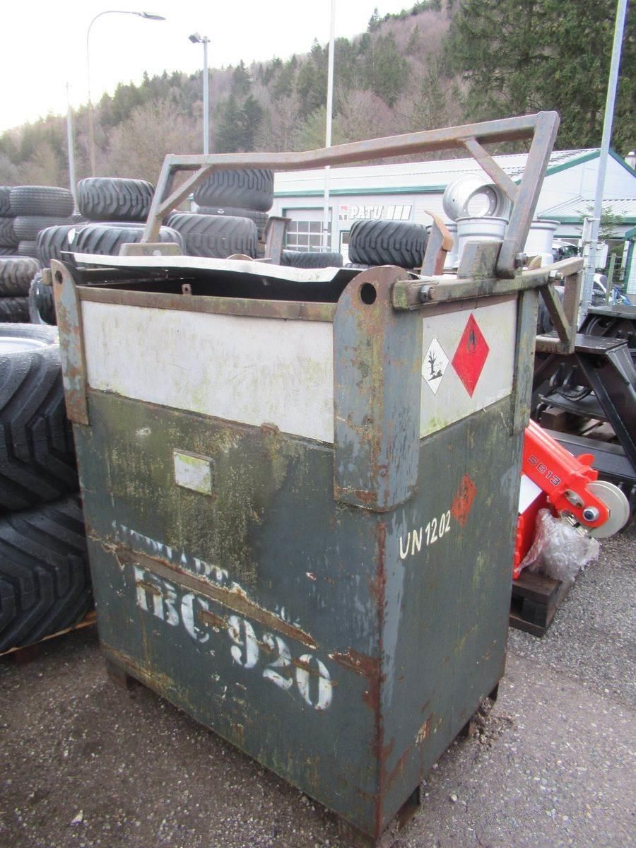 E-FARM: [other] kraftstofftank mit elekt. pumpe ibc 920 - Equipos para la cría de animales - id V8JRTJR - 500 € - Austria