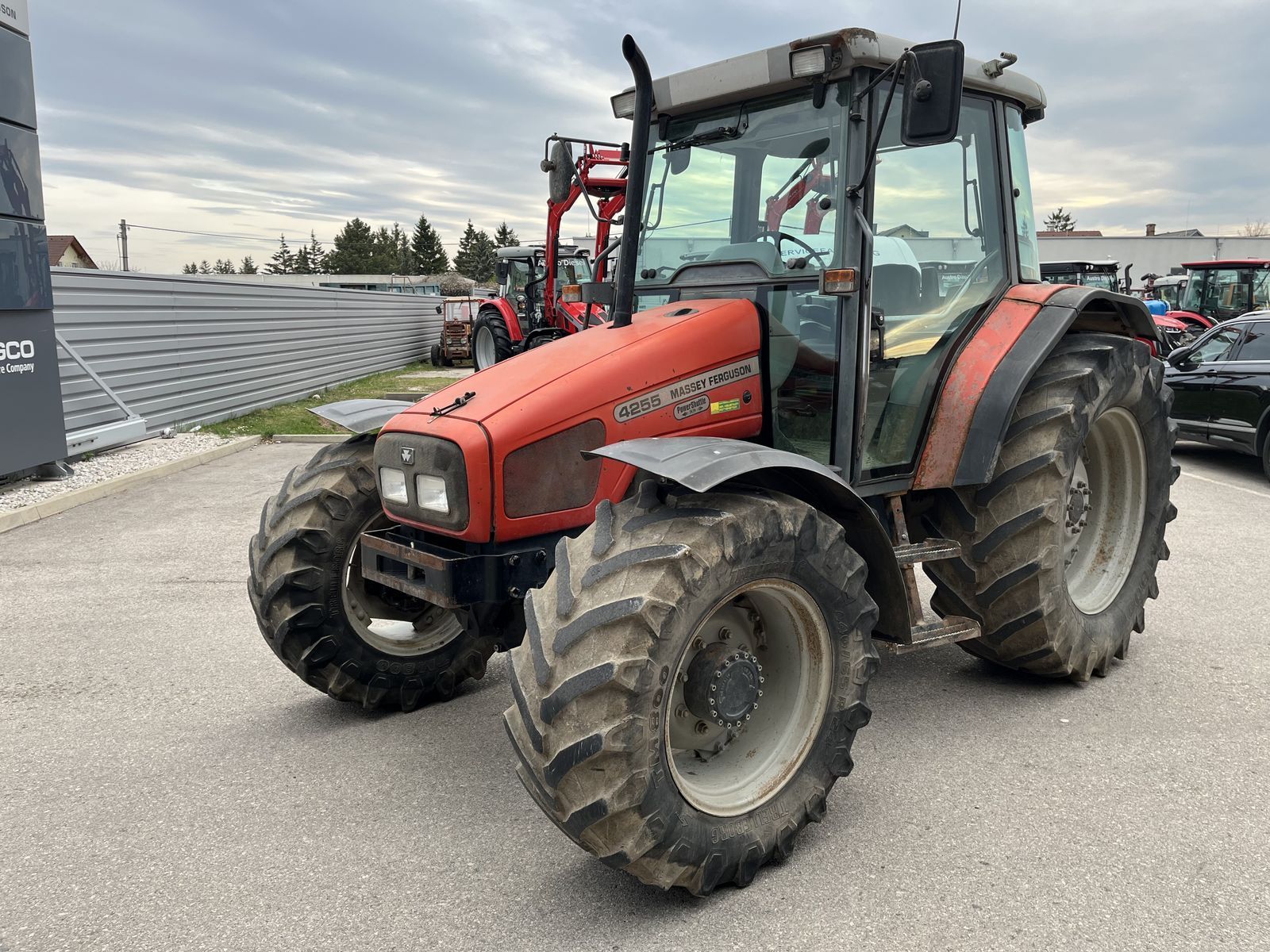Massey Ferguson 4255 Traktor 20 000 €