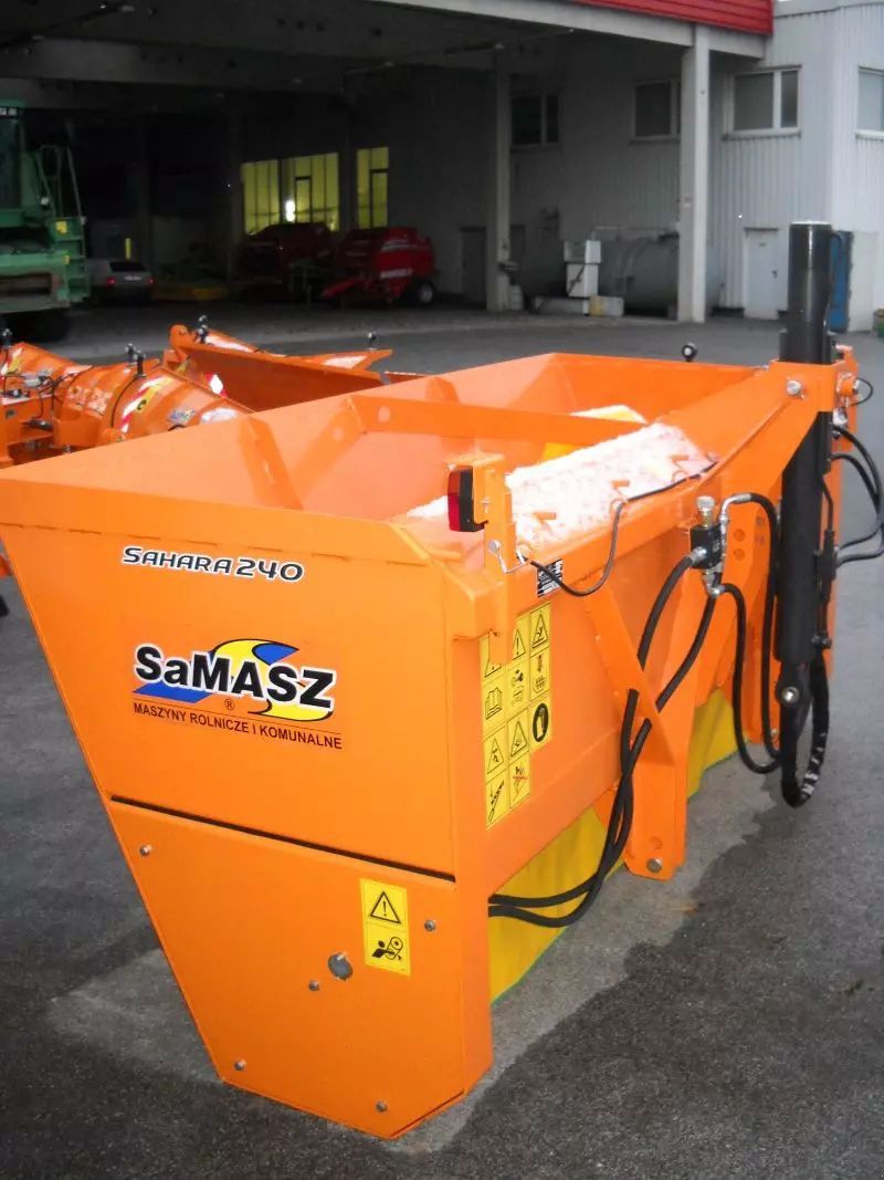 SaMASZ sahara 240 Municipal equipment €8,990