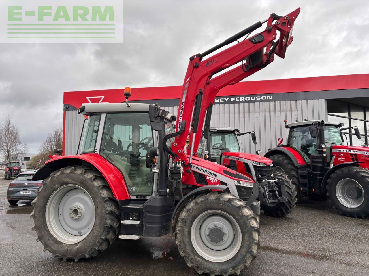 Massey Ferguson 5S.115 Tractor €79,800