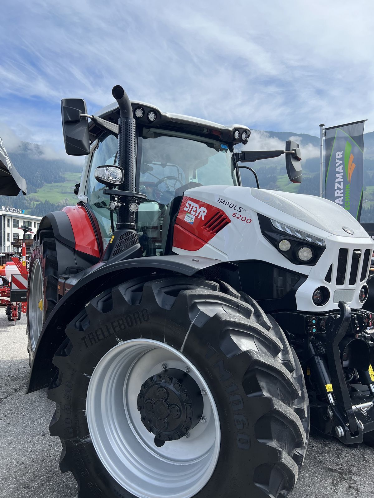 Steyr CVT 6200 Tractor