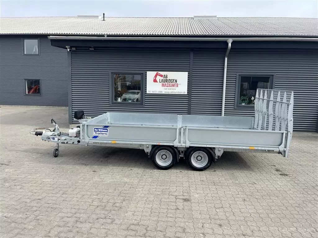 Ifor Williams ny tb4021-352 fyldt med udstyr. Trailer 11.100 €