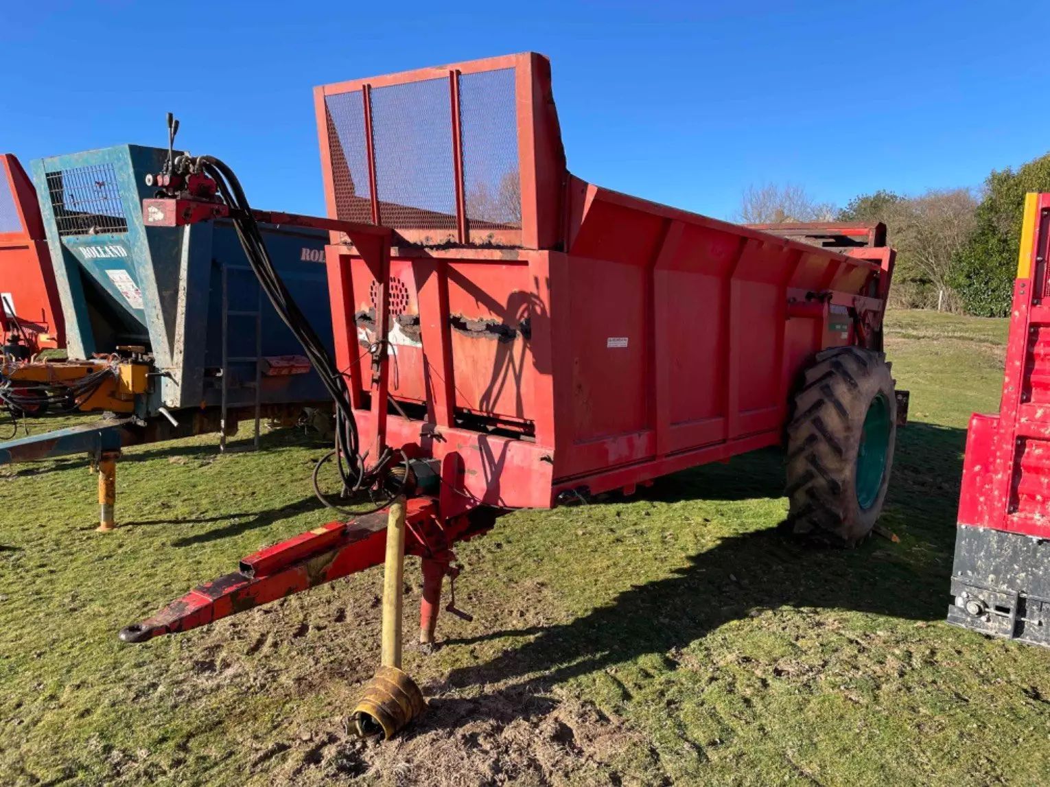 E-FARM: Jeantil epandeur - Épandeur de fumier et de compost - id CTFMS7Q - 5 000 € - Année: 1996 - France