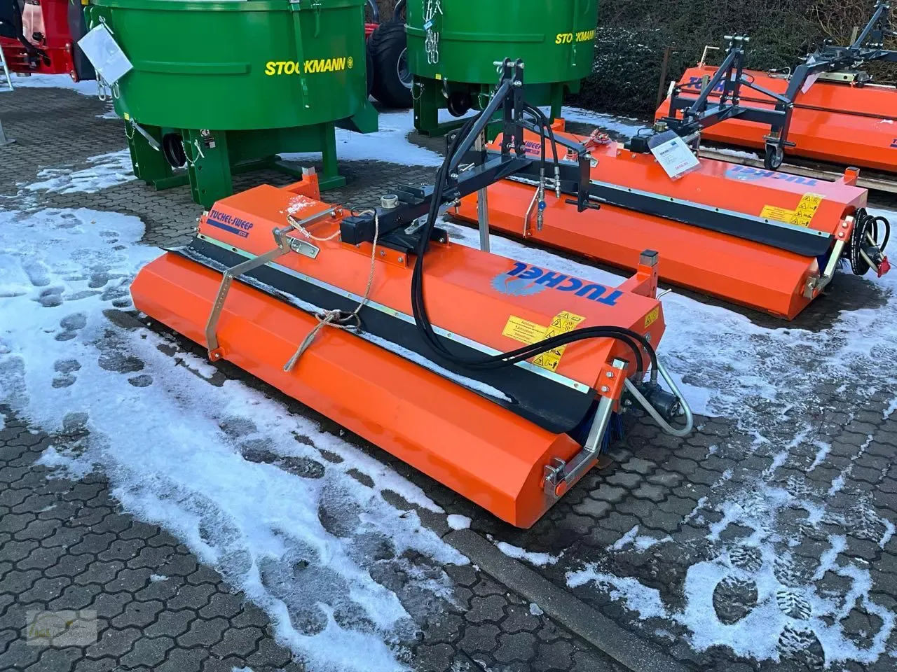 E-FARM: Tuchel eco 230 - Municipal equipment - id QGQYDM2 - €3,529 - Year of construction: 2021 - Germany