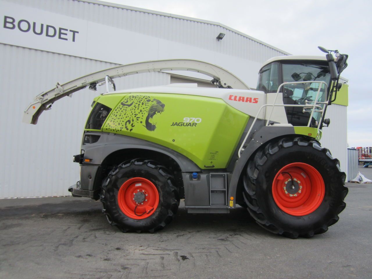 E-FARM: Claas Jaguar 970 - Sieczkarnia samobieżna - id X5WD3FC - 335 000 € - Rok produkcji: 2022 - Motogodziny: 1560,Moc silnika: 790,Francja