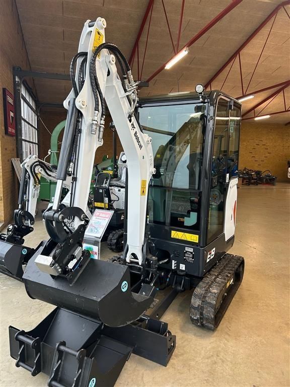 Bobcat E19 Mini excavadora  32.785 €