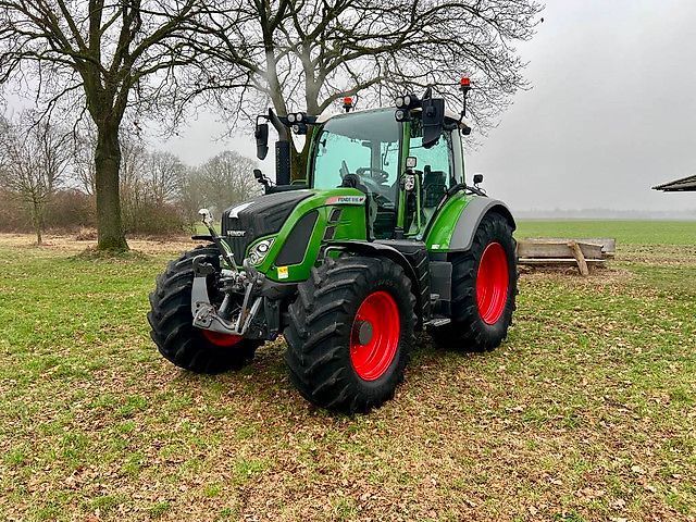Fendt 516 Vario Profi Plus Tractor €122,500