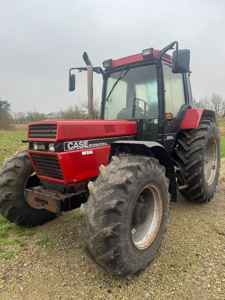 E-FARM: Case IH 1056 xl a - Tracteur - id B1CVAV3 - Année: 1991 - Lecture du nombre d'heure: 10 088,Puissance du moteur (chevaux): 115,Danemark