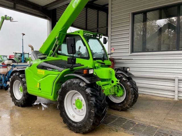 E-FARM: Merlo tf42.7 cs 140 - Ładowacz teleskopowy - id VVD2W9H - 62 000 € - Rok produkcji: 2019 - Motogodziny: 2500,Francja