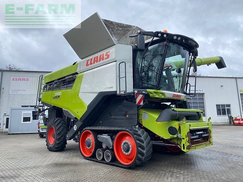 Claas Lexion 7700 Combine harvester €329,000
