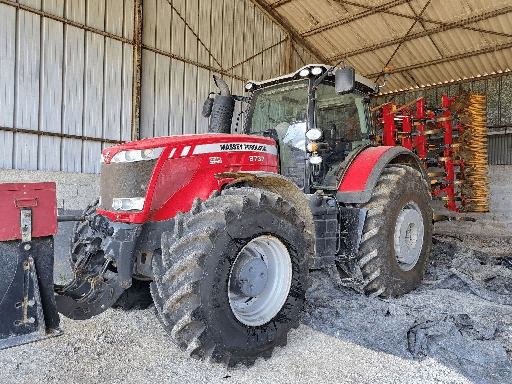 Massey Ferguson 8737 Traktor 85 000 €