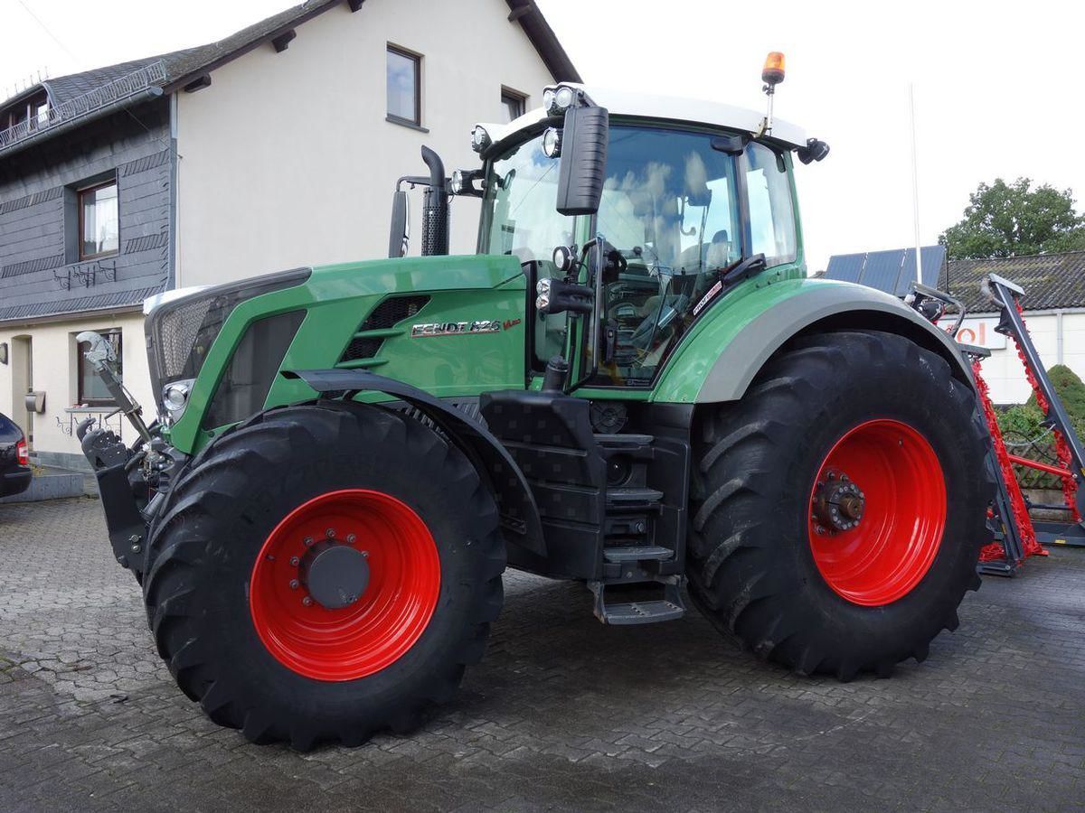 E-FARM: Fendt 826 Vario - Τρακτέρ - id EX12H4G - 110.000 € - Χρονία: 2012 - Μετρητής ωρών: 4.950,Ισχύς κινητήρα: 260,Βέλγιο
