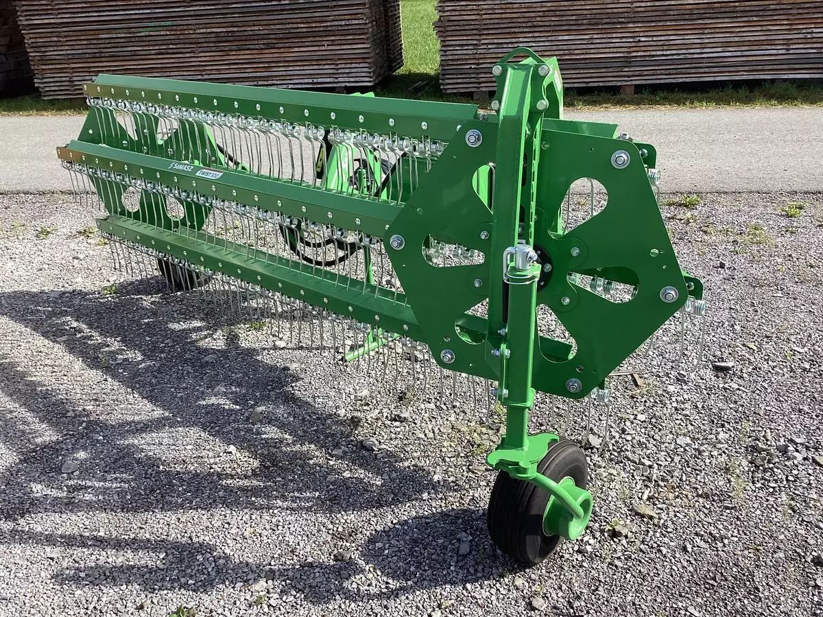 SaMASZ twist 300 Zgrabiarka pokosowa 7500 €