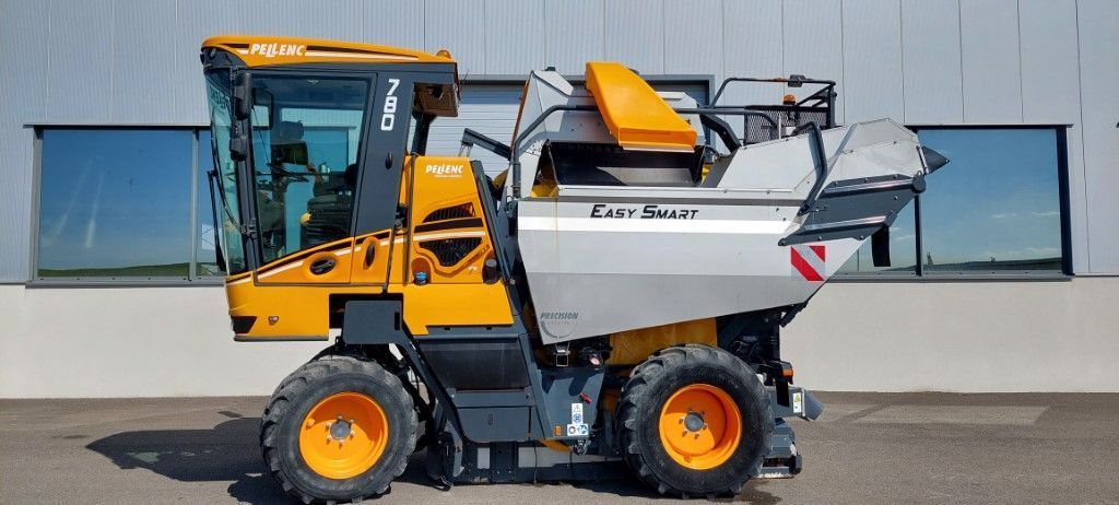 E-FARM: Pellenc optimum 780 easy smart - Grape harvester - id GCXSVTZ - €105,000 - Year of construction: 2017 - France