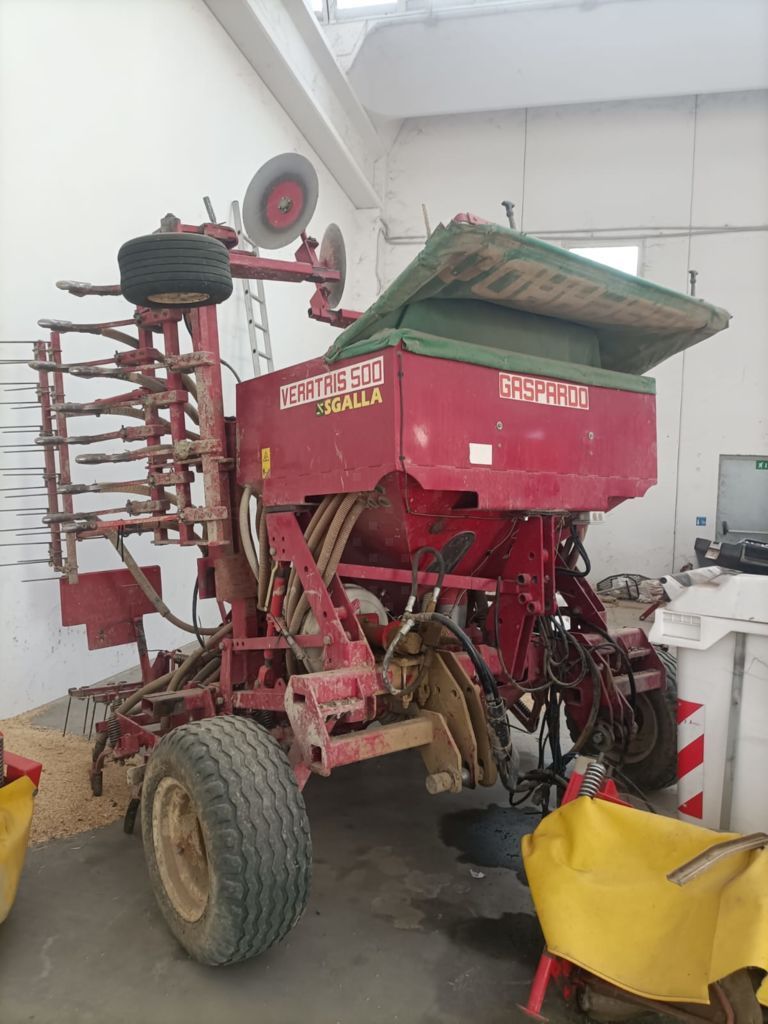 E-FARM: Gaspardo veratris 500 - Semoir - id JNPKPRJ - 8 900 € - Année: 2004 - Italie