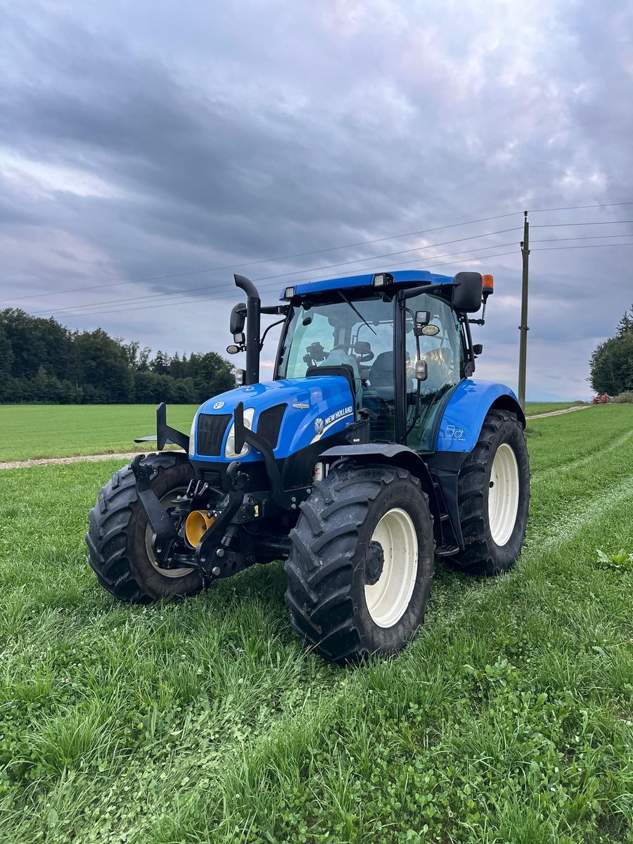 E-FARM: New Holland T6.140 - Traktor - id 2JMIQTS - 63.717 € - Produktionsår: 2014 - Motortimer: 4.488,Motoreffekt (HP): 121,Østrig