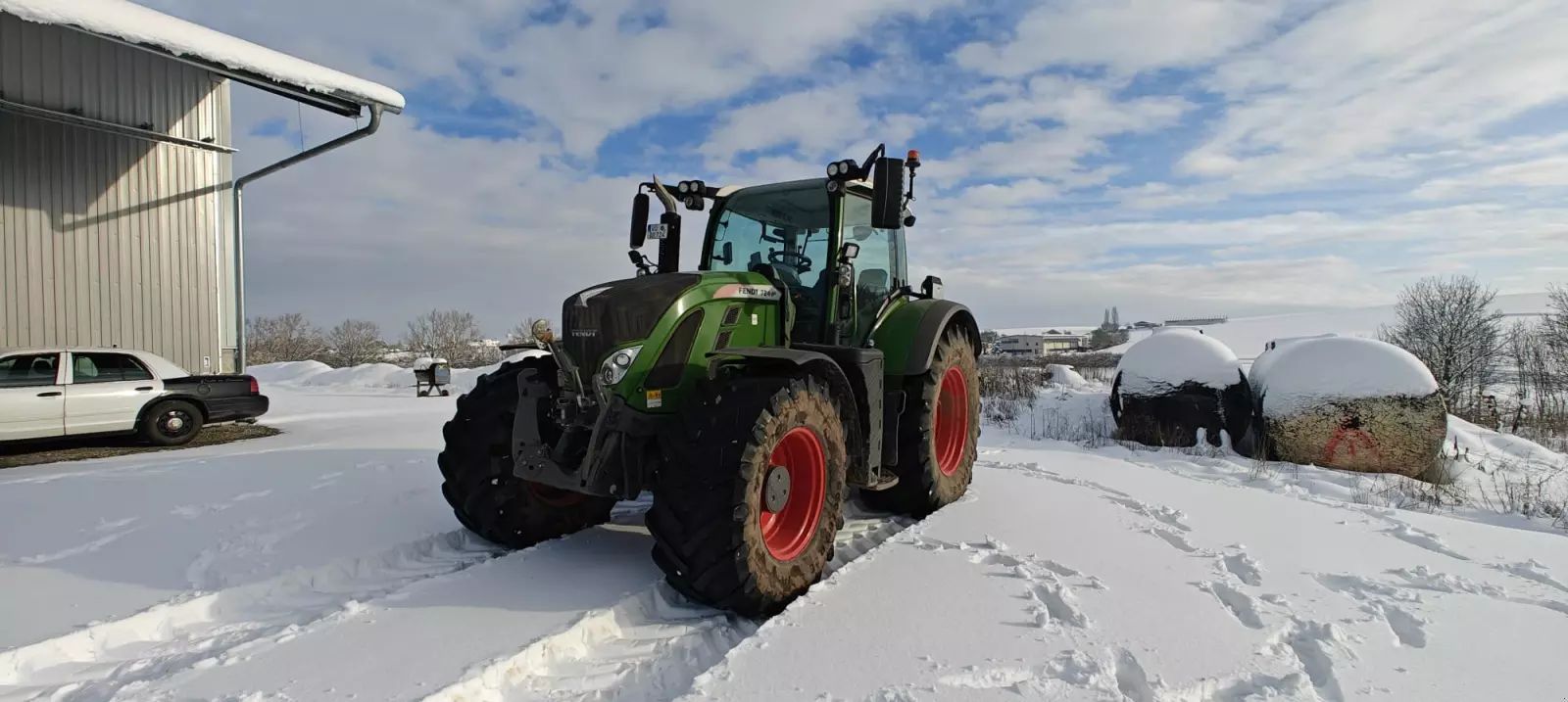 Fendt 724 Vario Profi Plus Traktor 125.000 €