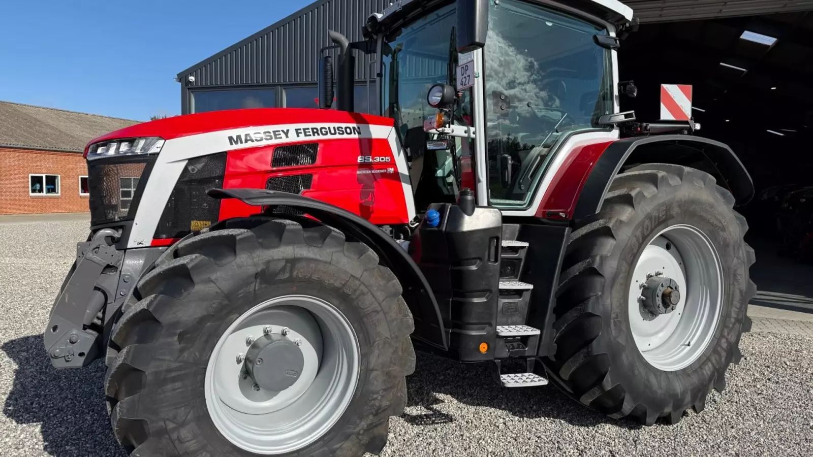 Massey Ferguson 8S.305 Traktor 187 116 €