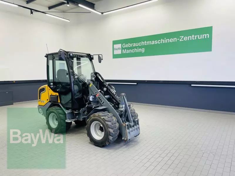 E-FARM: Giant g2700e - Chargeuse sur pneus - id RHMBTML - 62 605 € - Année: 2023 - Lecture du nombre d'heure: 270,Allemagne