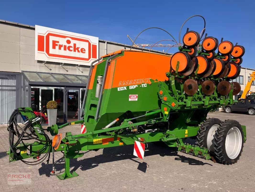 E-FARM: Amazone EDX 6000 TC - Tikslusis sėjimas - id PGEHG6K - 15 555 € - Gamybos metai: 2011 - Vokietija