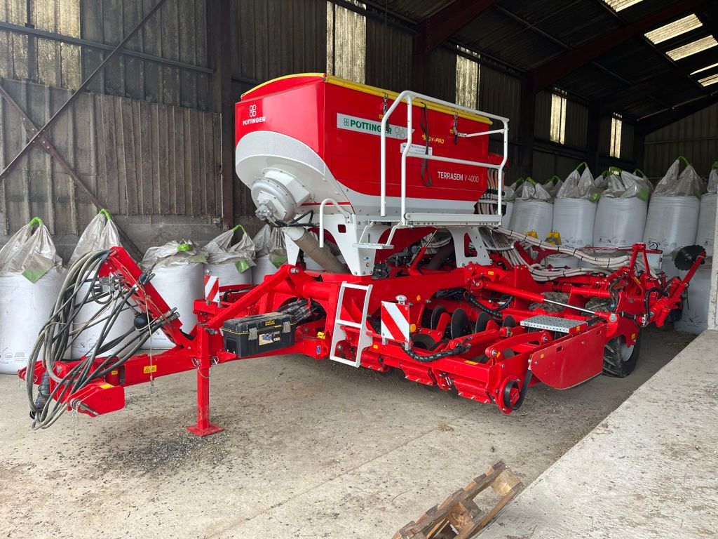 Pöttinger terrasem v4000 Direktvetőgép 64 000 EUR