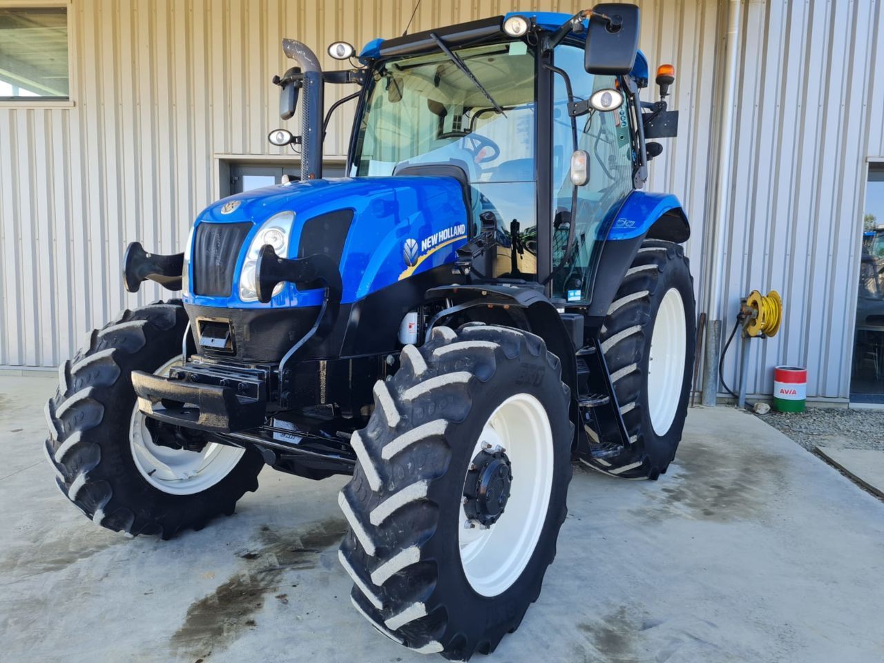 New Holland T6.120 Tractor €43,500