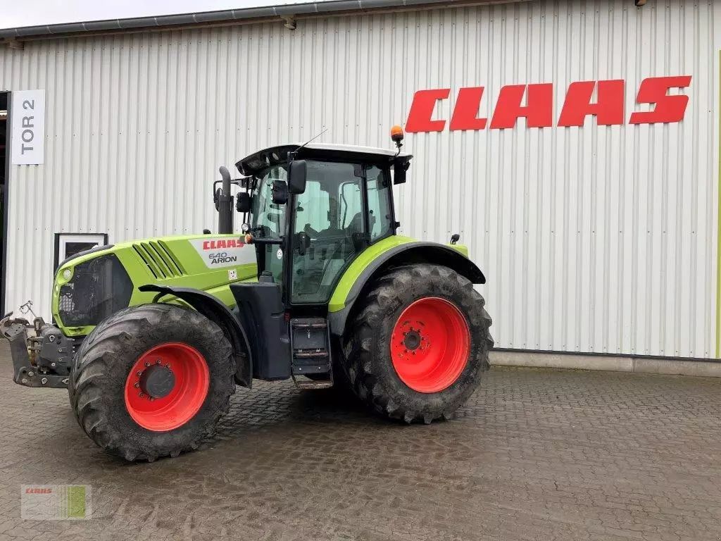 E-FARM: Claas Arion 640 - Traktor - id ZIL7LJM - 57.000 € - Baujahr: 2013 - Abgelesene Motorstunden: 6.400,Motorleistung (PS): 177,Deutschland