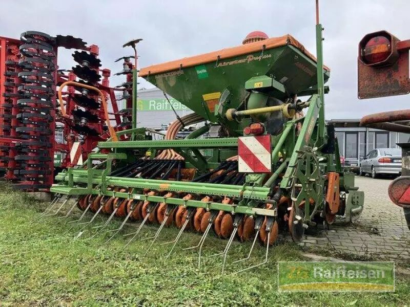 E-FARM: Amazone ED 302 Classic Standart - Combinación de taladradoras - id HNNQDB9 - 10.000 € - Año: 2000 - Alemania