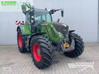 E-FARM: Fendt 718 Vario Profi - Tractor - id CNH1EJ4 - €148,885 - Year of construction: 2021 - Engine hours: 1,085,Engine power (HP): 181,Germany