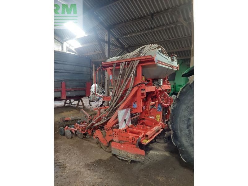 E-FARM: Kuhn combine semis - Semoir - id HT63W5X - 5 000 € - Année: 2012 - France
