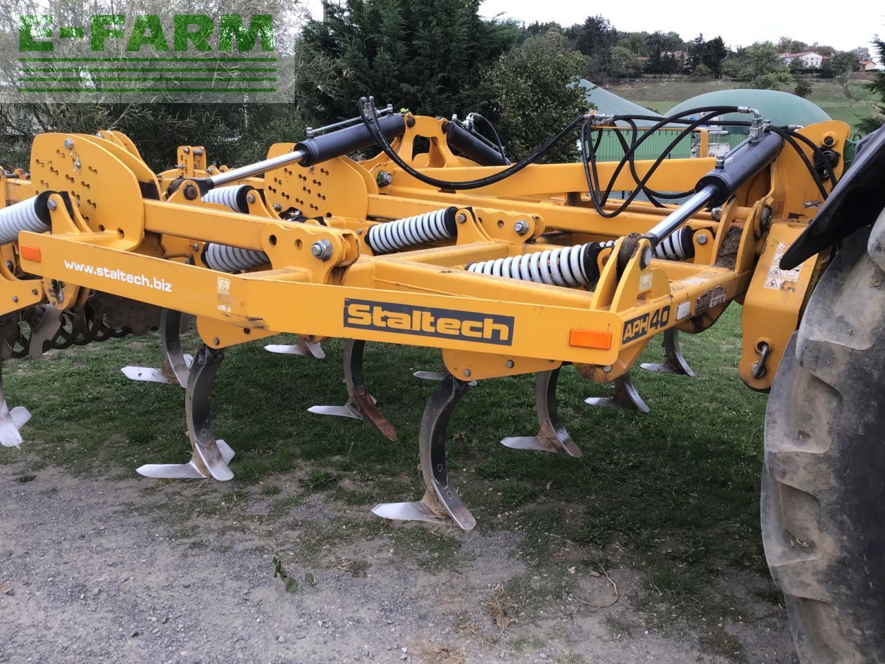 E-FARM: staltech aph 40 - Cultivador - id MFRCA9L - 12.000 € - Año: 2015 - Francia