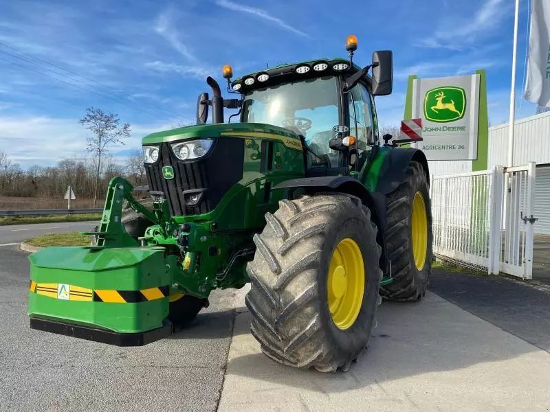 John Deere 6R 215 Tractor €138,000