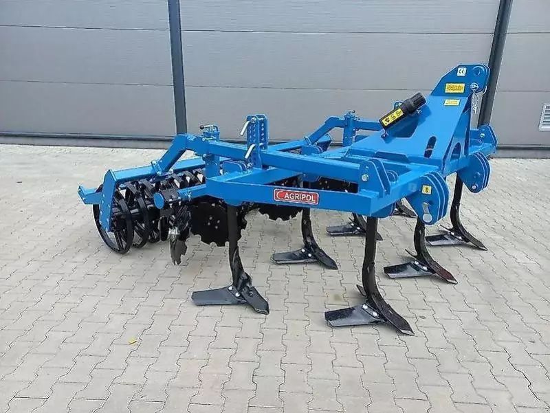 Agripol griz i 300 grubber, 3 meter Grubber 5.500 €