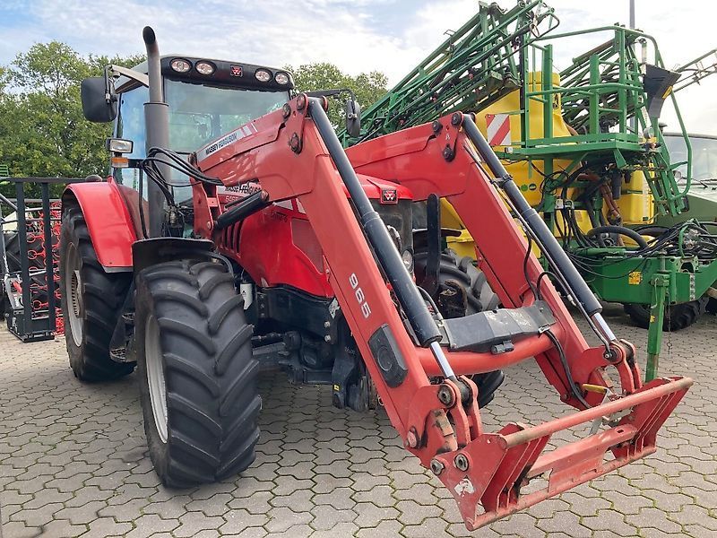 Massey Ferguson 6465 Tractor €34,900