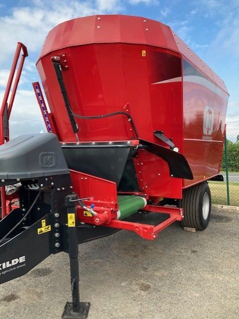 E-FARM: KONGSKILDE vm 18-2 - Mixer feeder - id 5PAYVI8 - Year of construction: 2022 - France