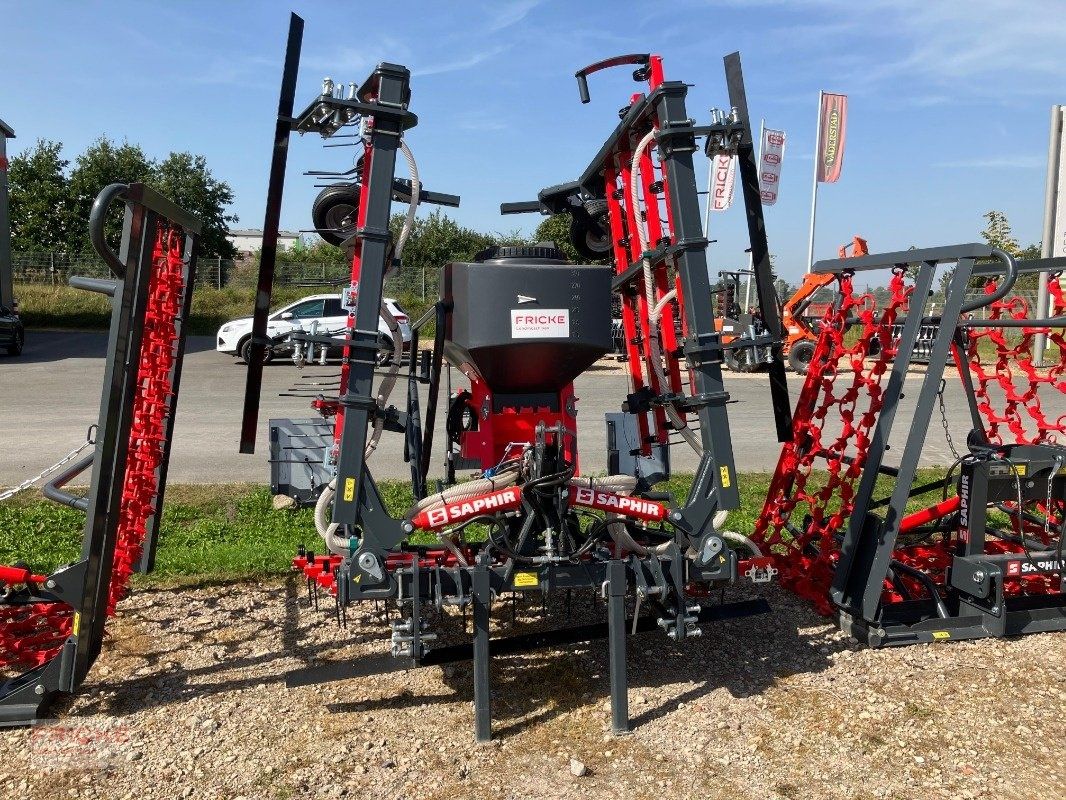 E-FARM: SAPHIR es600 - Désherbage mécanique - id PS6FTWM - 12 750 € - Année: 2023 - Allemagne