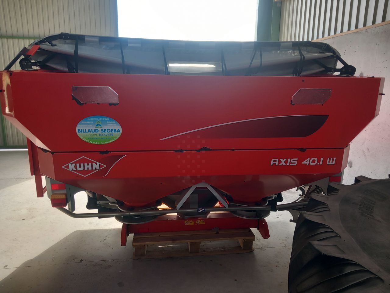 Kuhn axis 40.1 Rozsiewacz nawozów 6000 €