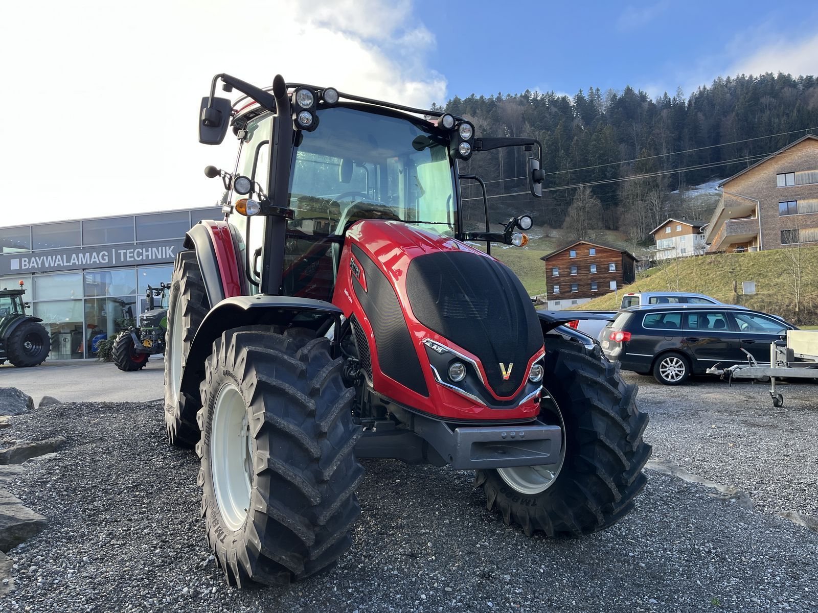 E-FARM: Valtra A75 - Trattore - id XAQQJ4V - 52.500 € - Anno di costruzione: 2023 - Ore: 30,Potenza del motore: 75,Austria