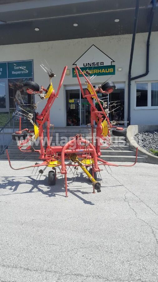 Pöttinger hit 61 nz Tedder €6,600