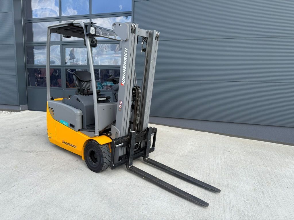 JUNGHEINRICH efg 115 Вилочный погрузчик 14 500 €