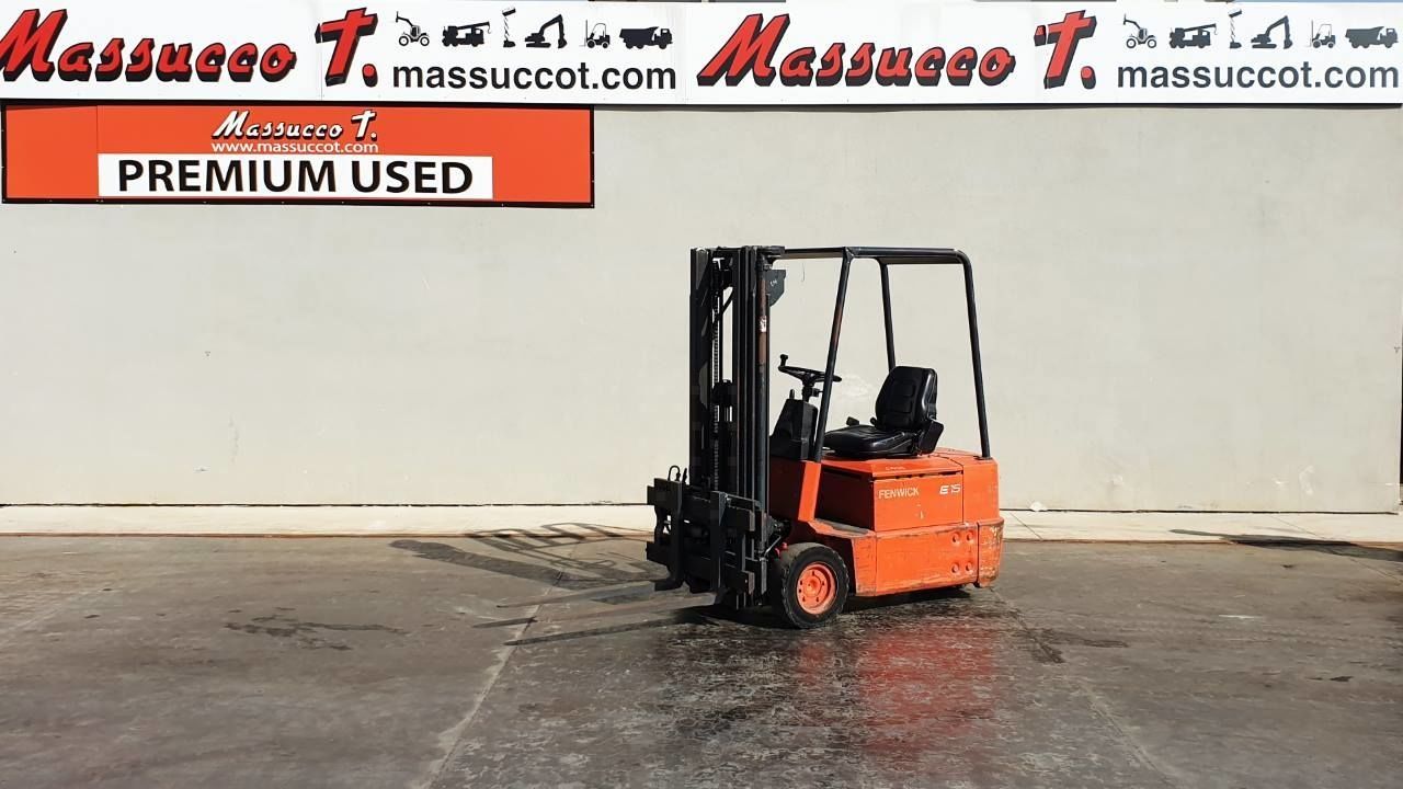 E-FARM: Linde e15 - Gabelstapler - id 4WMXZQD - 10.500 € - Baujahr: 1989 - Abgelesene Motorstunden: 4.002,Frankreich