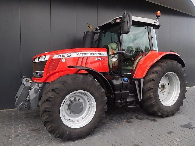 Massey Ferguson 7718 S Traktor 74 500 €