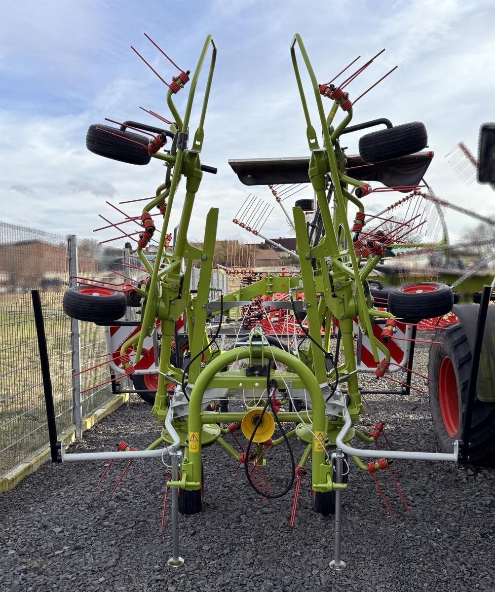 E-FARM: Claas Volto 60 - Faneuse - id WE9GUSD - 8 990 € - Année: 2023 - Allemagne
