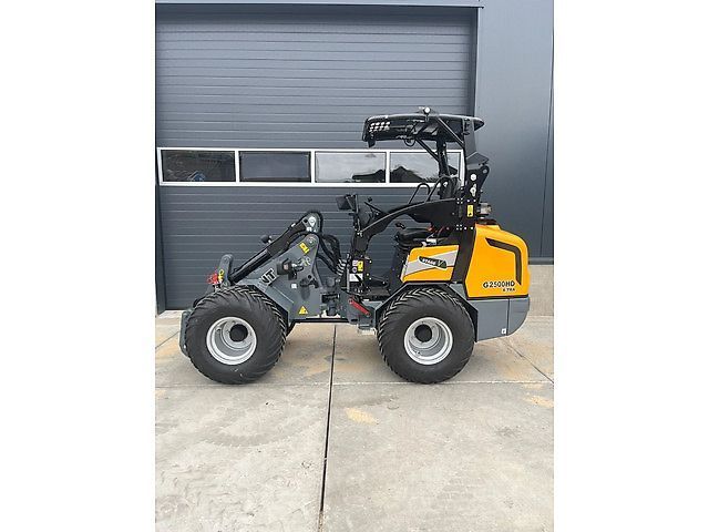 Giant G2500 X-tra HD Ładowarka kołowa